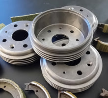 Load image into Gallery viewer, New type 1339 Brake Drum (10mm stud)