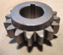 Load image into Gallery viewer, Cardan shaft drive pinion FMR #1309